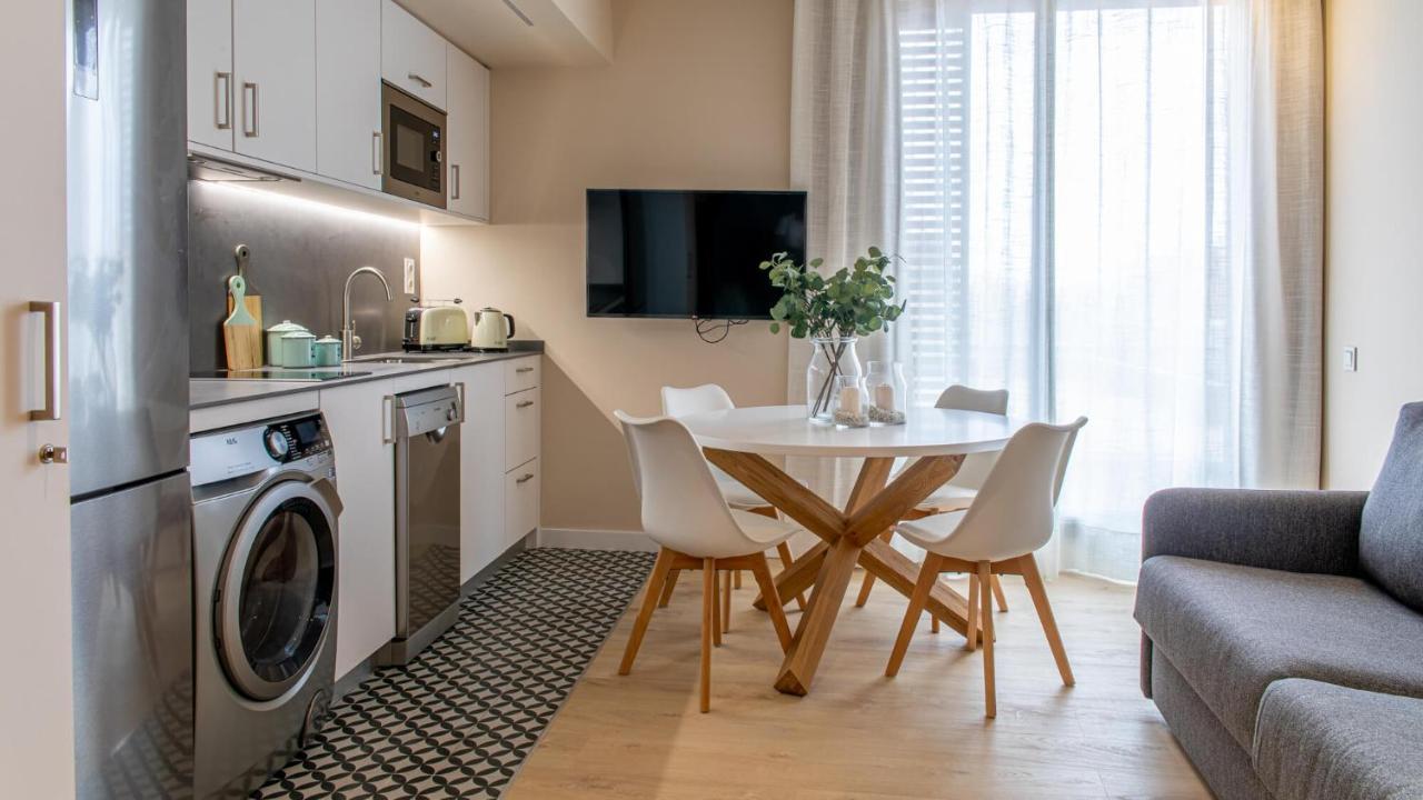 Barcelona Touch Apartments - Progres L'Hospitalet de Llobregat Eksteriør billede